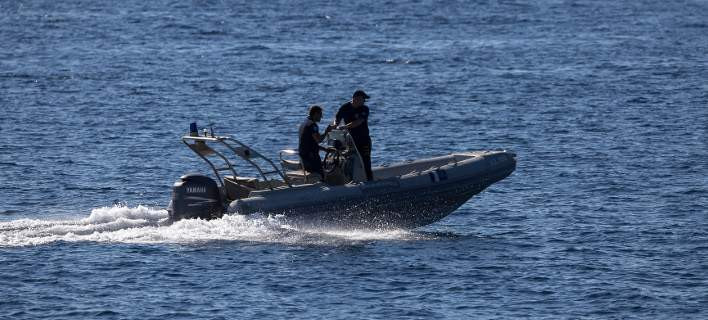 Λήμνος: Φορτηγό πλοίο προσέκρουσε στο λιμάνι της Μύρινας